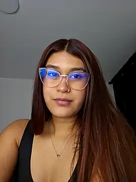 Snapshot of Bunny22_ chatting on January 16, 4:17 am Bunny22 online show from January 16, 4:17 am