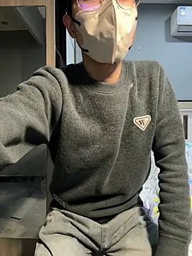 Elvis Tao online show from November 27, 12:27 pm