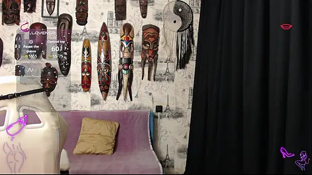 CrazyLaGirl online show from November 18, 6:22 pm