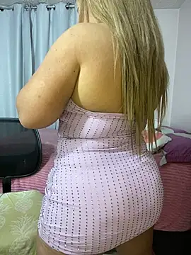 Melissa Bianco online show from October 2, 5:11 am