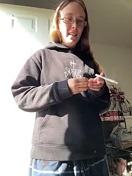 Dakota 02 online show from April 22, 1:40 pm