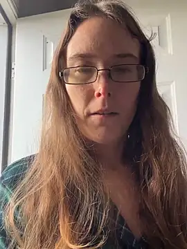 Dakota 02 online show from November 25, 1:44 pm