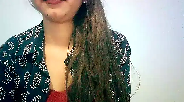 Snapshot of lovelydesi21 chatting on February 17, 7:23 pm lovelydesi21 online show from February 17, 7:23 pm