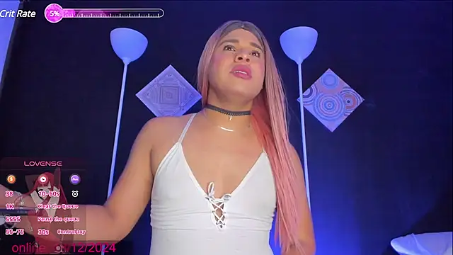 CrystalRambeau online show from December 18, 6:32 am