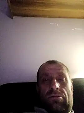 Snapshot of Roman0798 chatting on March 18, 11:09 pm Roman0798 online show from March 18, 11:09 pm