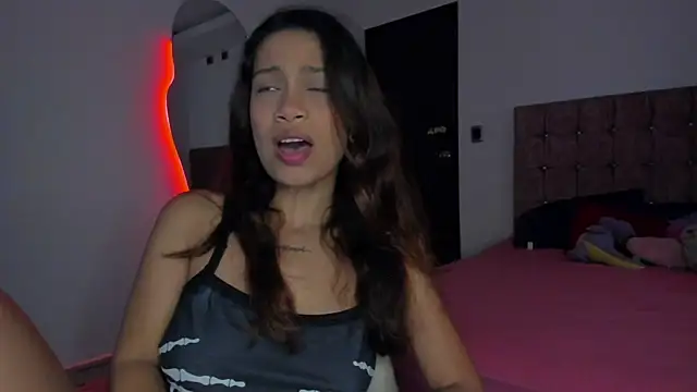 cora 22 online show from April 16, 12:39 pm