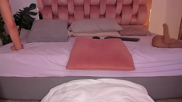 swt kahia online show from December 2, 3:19 am