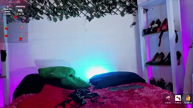 louise nails online show from May 28, 8:15 pm