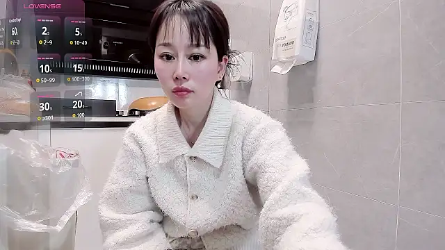 Vivian-6 online show from March 11, 12:37 am