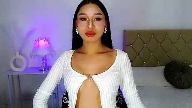 Snapshot of FuckDoll_Nathalie chatting on October 18, 4:09 pm FuckDoll Nathalie online show from October 18, 4:09 pm