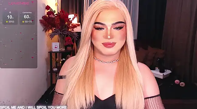 Snapshot of Bitch_Fowler69 chatting on February 8, 9:46 am Bitch Fowler69 online show from February 8, 9:46 am