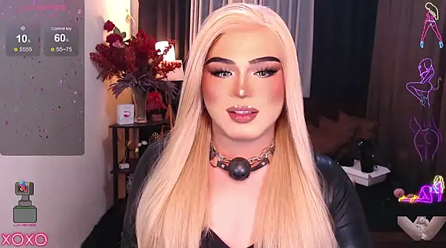 Snapshot of Bitch_Fowler69 chatting on February 10, 3:53 pm Bitch Fowler69 online show from February 10, 3:53 pm