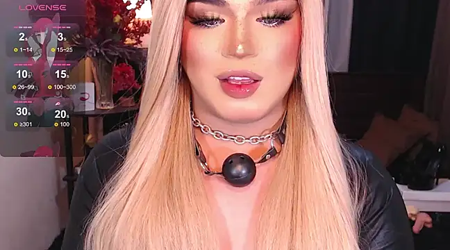 Snapshot of Bitch_Fowler69 chatting on February 25, 1:43 pm Bitch Fowler69 online show from February 25, 1:43 pm