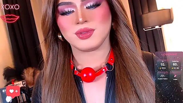 Snapshot of Bitch_Fowler69 chatting on November 11, 7:52 pm Bitch Fowler69 online show from November 11, 7:52 pm