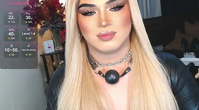 Snapshot of Bitch_Fowler69 chatting on February 21, 7:32 pm Bitch Fowler69 online show from February 21, 7:32 pm