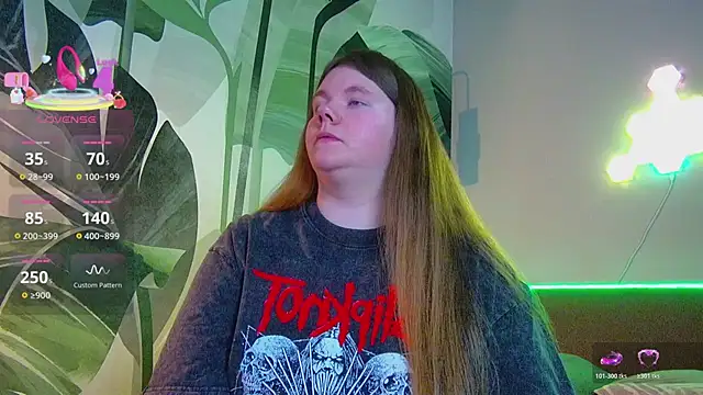 RubyValen online show from April 2, 1:35 am