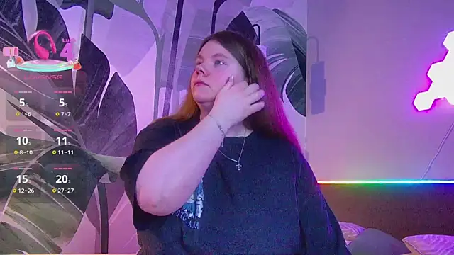 RubyValen online show from April 7, 1:07 am