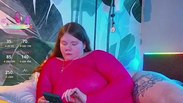 RubyValen online show from April 4, 1:12 am