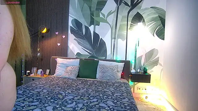 RubyValen online show from March 18, 1:02 am