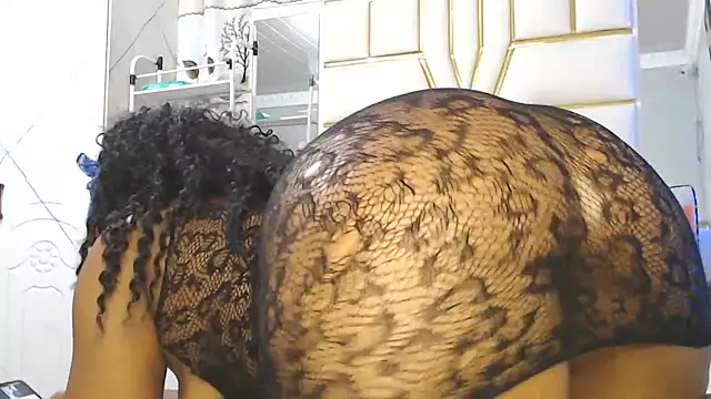 SexyyNana online show from March 27, 1:36 am