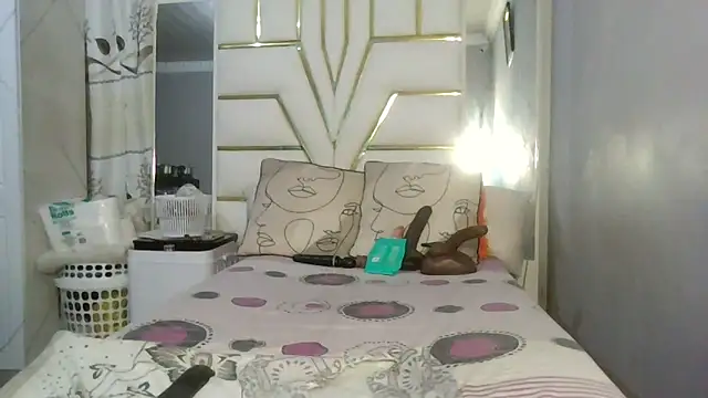 SexyyNana online show from February 8, 12:19 am