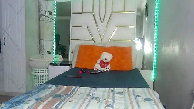 SexyyNana online show from November 19, 11:27 pm