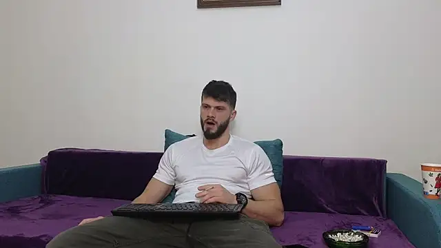 TheTopAlex online show from February 18, 7:43 am