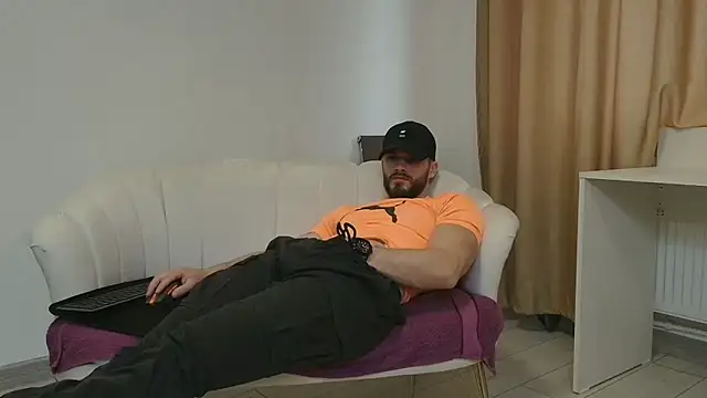 TheTopAlex online show from March 24, 4:45 am