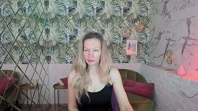 Snapshot of NancyGrace chatting on February 27, 4:45 am NancyGrace online show from February 27, 4:45 am