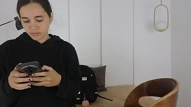 sexychanell 18 online show from January 15, 1:14 pm