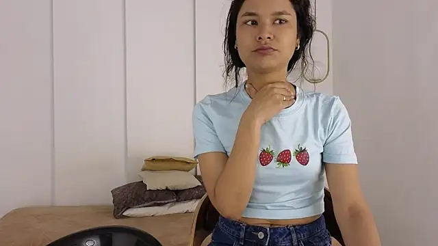 sexychanell 18 online show from December 20, 1:03 pm