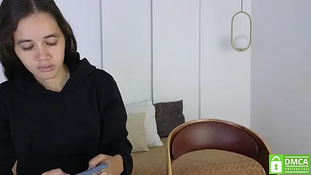 Snapshot of sexychanell_18 chatting on September 17, 1:13 pm sexychanell 18 online show from September 17, 1:13 pm