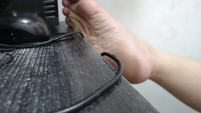 Laura hottt online show from November 15, 2:26 am