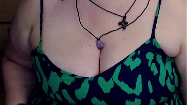 mayasmith online show from June 10, 7:48 pm