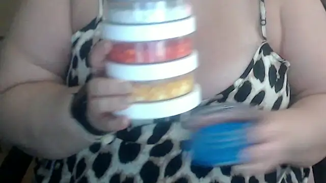 mayasmith online show from October 30, 9:18 am