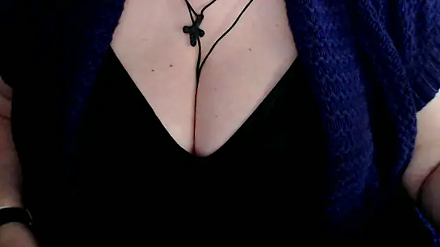 mayasmith online show from April 8, 8:05 am