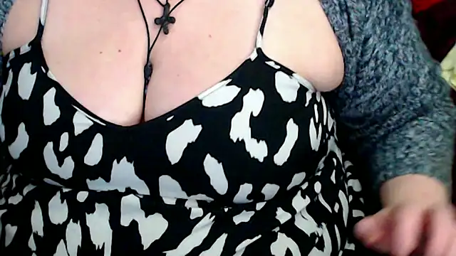 Snapshot of mayasmith chatting on February 15, 7:13 pm mayasmith online show from February 15, 7:13 pm