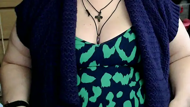 mayasmith online show from November 25, 9:20 am