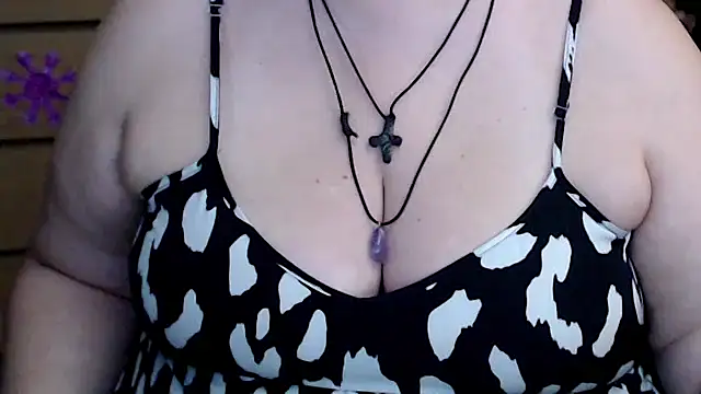 mayasmith online show from November 29, 10:37 am