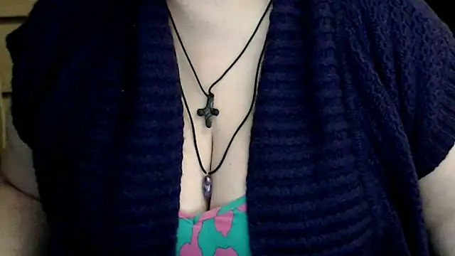 mayasmith online show from November 23, 10:36 am