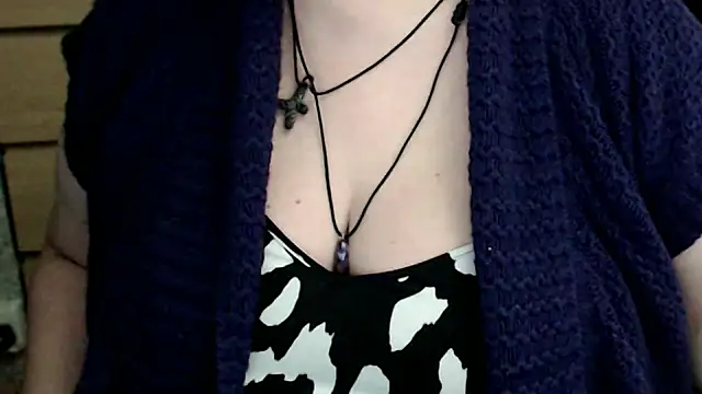 mayasmith online show from November 21, 8:13 am