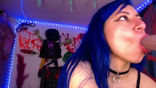 pussytight pervert online show from October 11, 11:06 pm