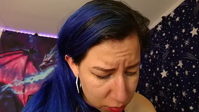 pussytight pervert online show from April 15, 10:21 pm