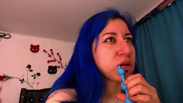 pussytight pervert online show from November 8, 12:14 am