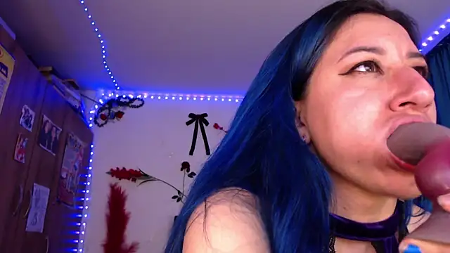 pussytight pervert online show from September 20, 10:59 pm