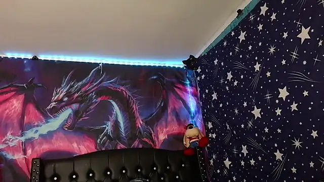 pussytight pervert online show from February 7, 9:45 pm