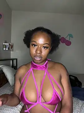 TinyBlazian901 online show from May 24, 5:29 am
