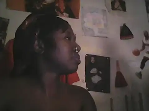 TinyBlazian901 online show from March 22, 6:43 am