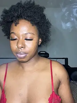 TinyBlazian901 online show from March 5, 4:09 am