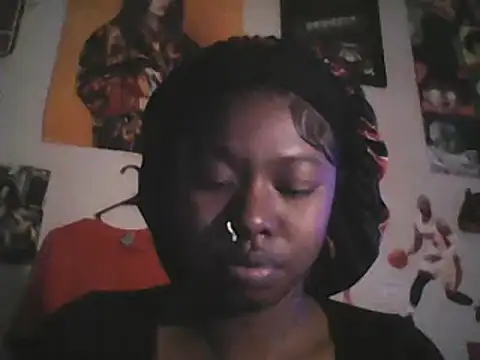 TinyBlazian901 online show from March 20, 9:13 pm